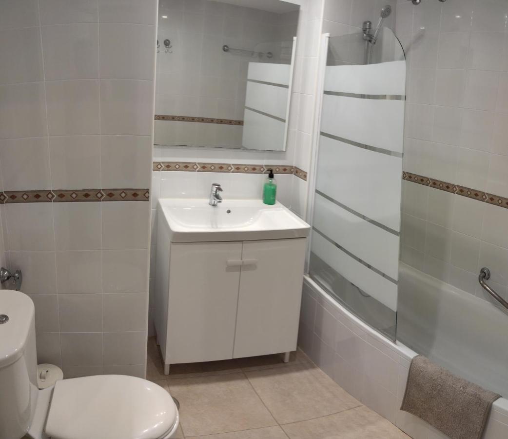 Benalbeach Casa Kito Relax 1ª Linea De Playa Benalmadena Luaran gambar