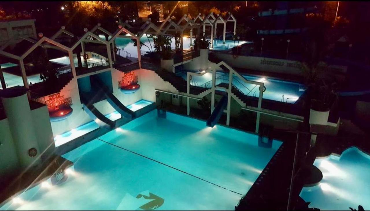 Benalbeach Casa Kito Relax 1ª Linea De Playa Benalmadena Luaran gambar